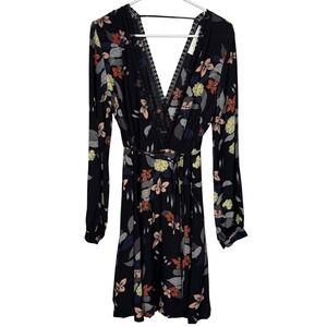ASTR The Label Floral Long Sleeve V-Neck Wrap Dress Black Sz M Boho Chic Fall